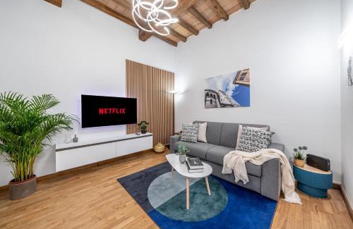 Old Town Apartment | Martin's Home - Spacious 60 sqm apartment in Modena historic center ideal for families and business stays
