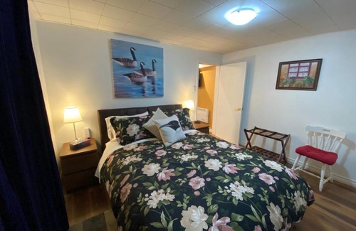 Boucherville Apartment | Martine & Michel
