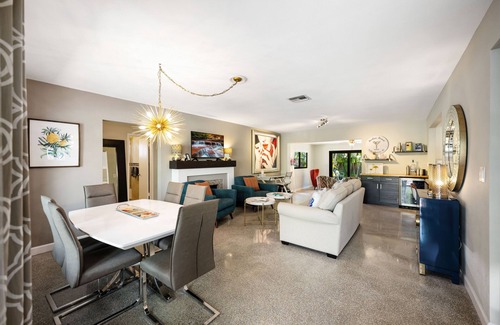 Wilton Manors House | Martini Manor is the ultimate Tropical Oasis with a private Heated Pool!