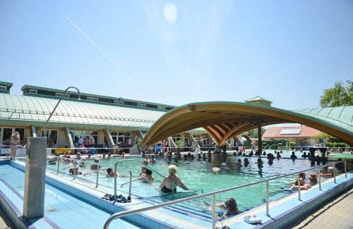 Igal House | Marvel-Nyaraló