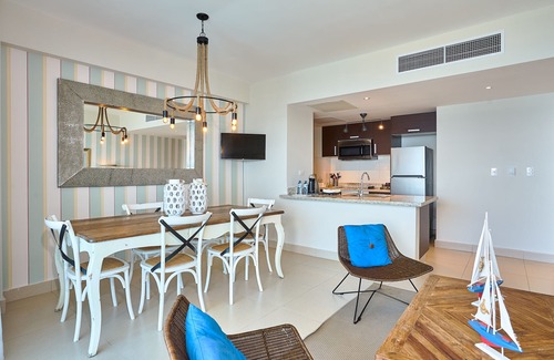 Juan Dolio - El Pueblo Apartment | Marvelous Ocean Views, Harmony 6FLR Apt at Las Olas Metro Country Club - Unit #2