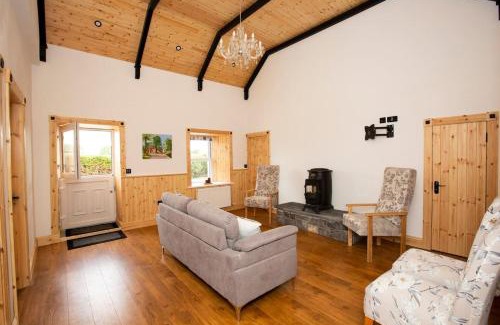 Ballinderreen House | Mary's Cosy Cottage on the Wild Atlantic Way