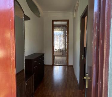 Zugdidi Apartment | Maryams Guesthouse