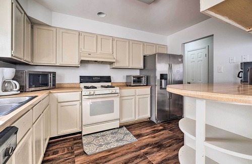 Riverdale Park House | Maryland Vacation Home Near US Capital!