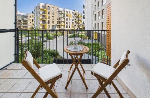 Bialoleka Apartment | Marywilska 66A Studio & Parking by SuperApart