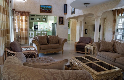 Paynes Bay Villa | Marzalea 3 bd Villa by Zenbreak