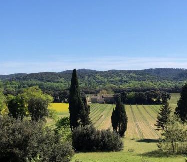 Bollene Bed & Breakfast | mas de costebelle