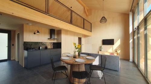 Montcuq-en-Quercy-Blanc House | Mas Labrugade