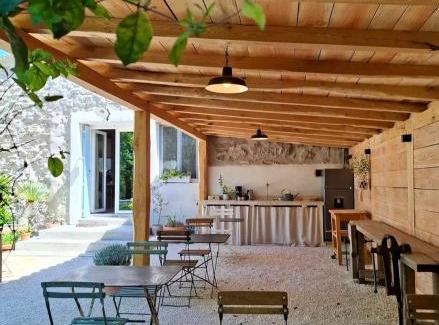 Grospierres House | Mas Notre-Dame, Adults only, situation idéale, grand jardin paisible