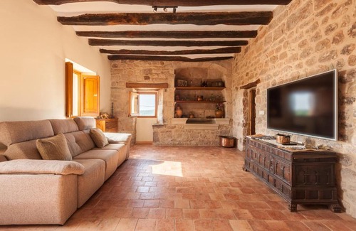 Sant Mateu de Bages House | Masia Can Pla