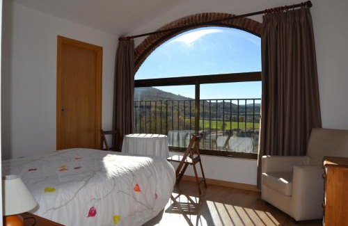 Les Avellanes I Santa Linya Bed & Breakfast | Masia Molí de Tartareu