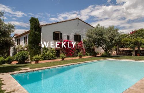 Cubelles Villa | Masia Sitges Mas Peirot Geniune Farmhouse 20 min walk from beaches 60 Heactares of Wine Fields Garden AC Until 18 people