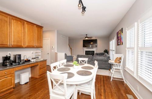 Mason House | Mason Oasis 5 BDR Home Sweet Home Family-Friendly