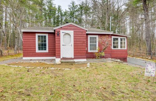 Ashby House | Massachusetts Cabin Rental Near Hiking and Skiing!