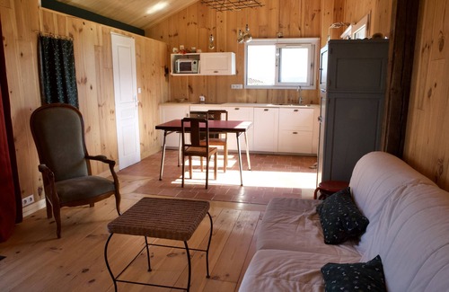 Masseube House | Masseube, sur Gers, cottage in former farm outbuilding