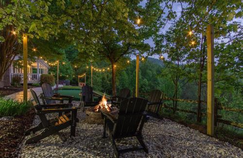 Weaverville House | Massive Asheville Compound A Memorable Experience
