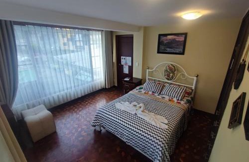 Banos de Agua Santa House | MATRIMONIAL TURI centro de la ciudad, garaje