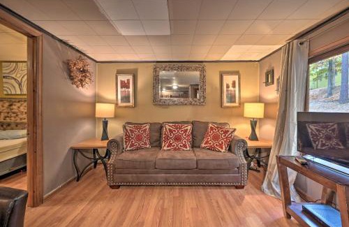 Huntingdon House | Matt Dillon Cabin about 1 Mile to Raystown Lake!