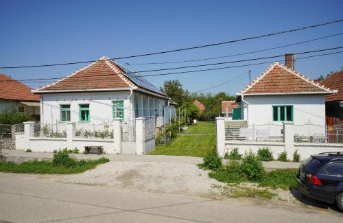 Tard Apartment | matyóróza vendégház