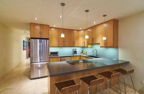 Kuau Condo | Maui Modern North Shore Beach Condo - Walk to Mamas Fish House! AC, Fast WiFi