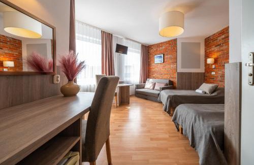 Mielno Resort | MAX Apartamenty - Pokoje - Domki - Restauracja - Basen