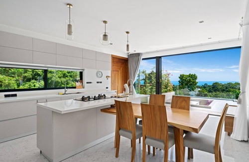 Maret House | Maya 1 - Seaview Mordern Luxury