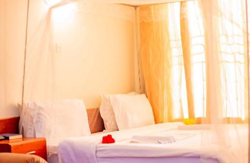 Rungwe Hotel | MBEYA PARADISE INN
