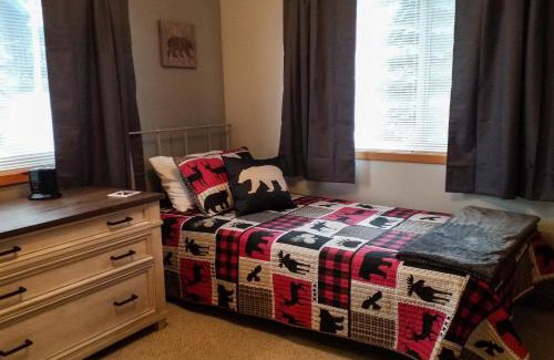McCall House | McCall Cottage Cabin
