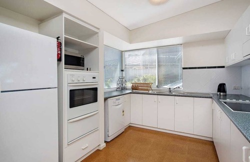 Binningup House | McCallum House - ocean views from every room