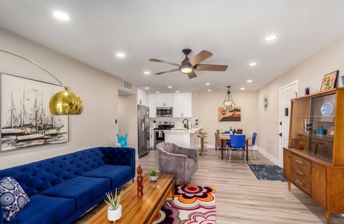 Scottsdale Condo | McCormick Ranch Condo! Walk to Restaurants & Shops