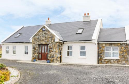 Carrowmore House | McGuire's Cottage