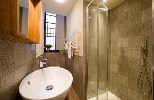 Santissima Annunziata Apartment | MDR NumberSix Suites