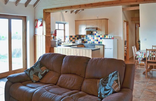 Buckton Cottage | Meadow Cottage - UK45882