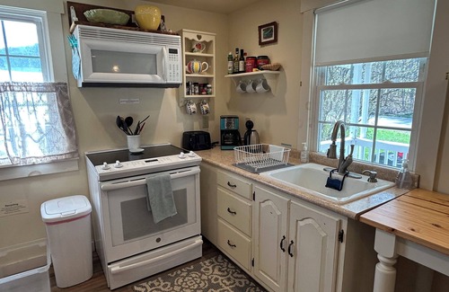 Woodward Cottage | Meadow Sweet Cottagen