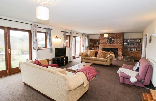 Shatterford House | Meadowfall at Shatterford Lakes