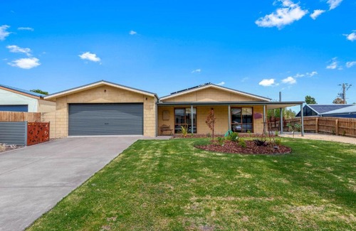 Inverloch House | Meander Inn Inverloch