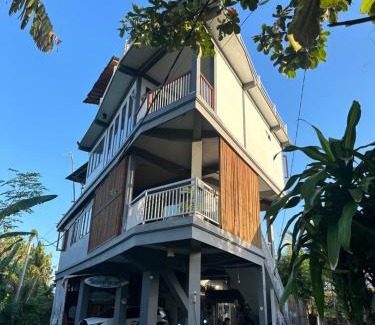 Medewi House | Medewi Secret SurfCamp