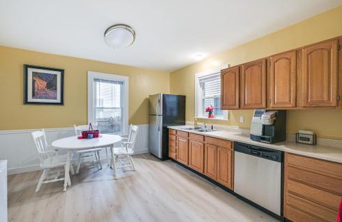 South Medford Apartment | Medford Apartment Rental, 5 Mi to Downtown Boston
