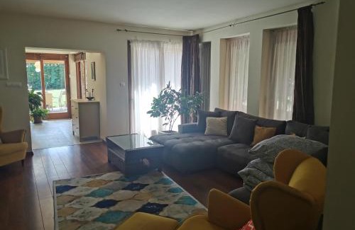Balatonoszod House | Mediterrán Vendégház