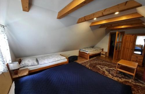 Hronov House | Medová chalupa