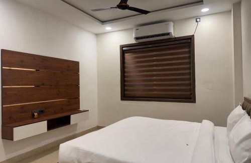 Korba Hotel | Meera Resort- Korba