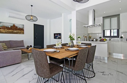Pernera Villa | MEGAN - Exceptional 3Bed Villa 50meters to Pernera Golden Beach
