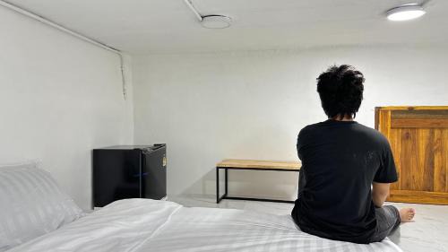 Bang Phlat Apartment | Megun capsule 150 cm