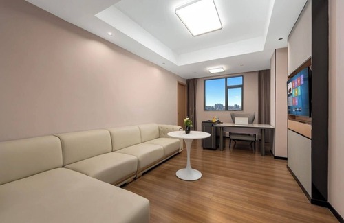Longhua District Hotel | MEIJI HOTEL- Guanhu Century Square