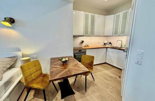 Celle Apartment | MEL&BENS Watchmaking | Old Town | Parking option