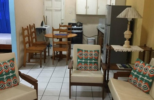 Woodbrook House | Melbourne Inn Trinidad