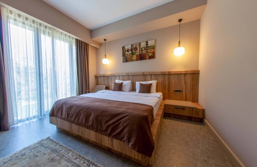 Masukiye House | Melekona House