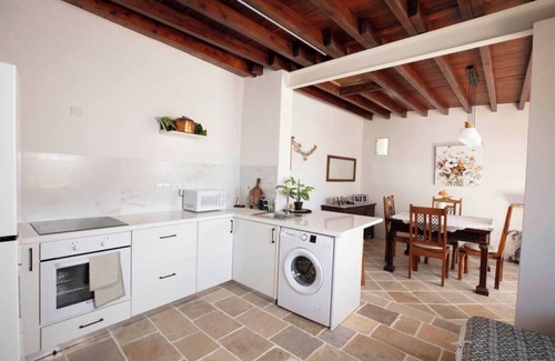 Mesana Cottage | Melissothea Stone Suites Anoi - first floor