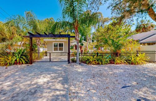 Bayou Oaks House | Mellow Memories