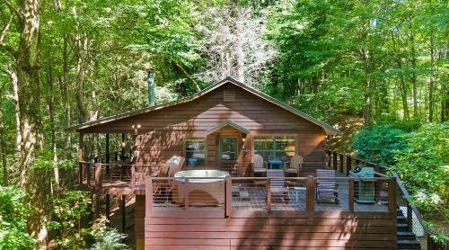 Blue Ridge House | Melody Creek Cabin - Edge Of Cohutta National Forest, Hot Tub, Outdoor Fire Pit - Ellijay, GA
